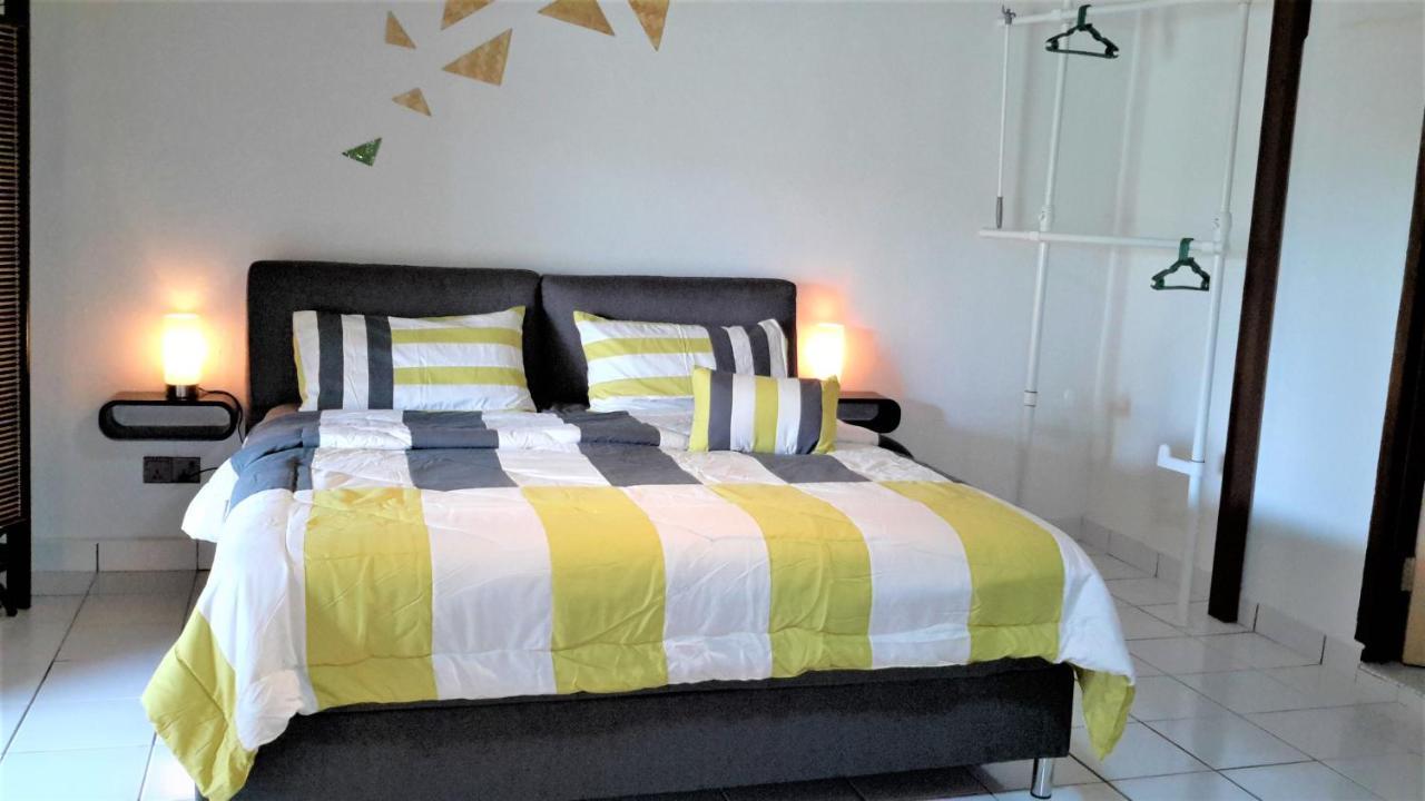 Sabandy House B&B Padang Mat Sirat Ngoại thất bức ảnh