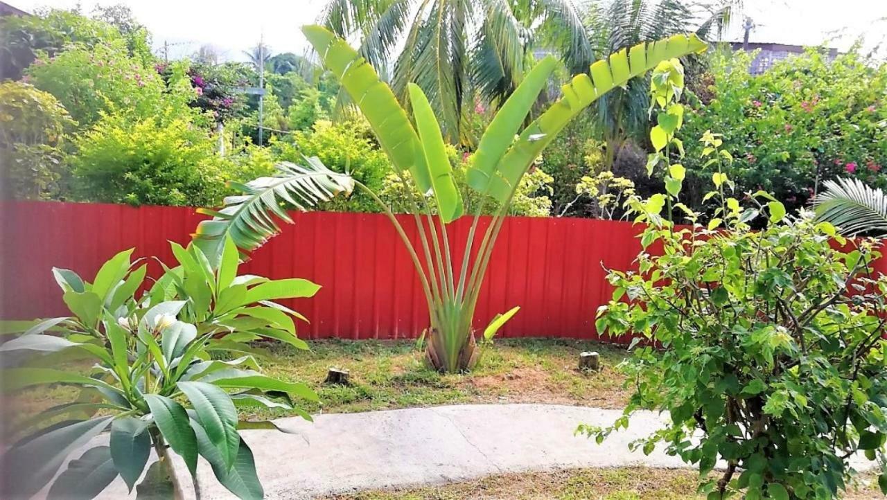 Sabandy House B&B Padang Mat Sirat Ngoại thất bức ảnh